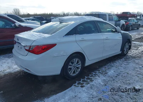 2013 Hyundai Sonata Gls из США, поврежденный, VIN 5NPEB4AC1DH804316